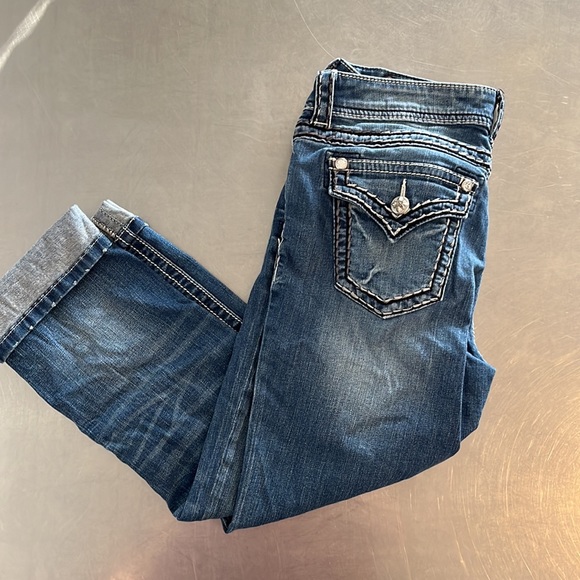 MissMe Boyfriend Capris - Picture 1 of 3